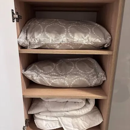 Cozy 1 Bedroom Διαμέρισμα Βουκουρέστι