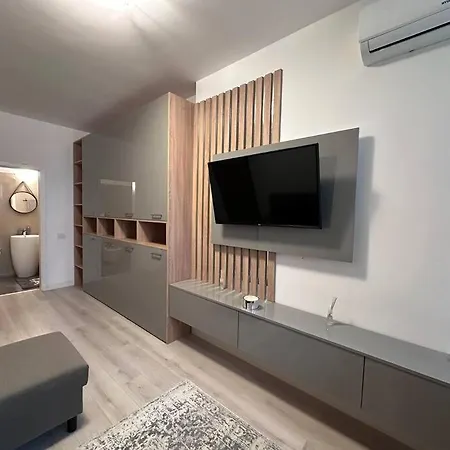 Cozy 1 Bedroom Apartment! Bukarest