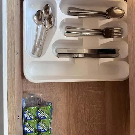 Cozy 1 Bedroom Διαμέρισμα *